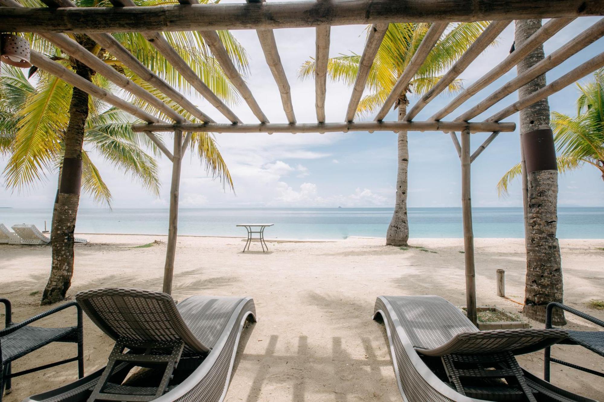 Golden Sands Destination Resorts Daanbantayan Luaran gambar