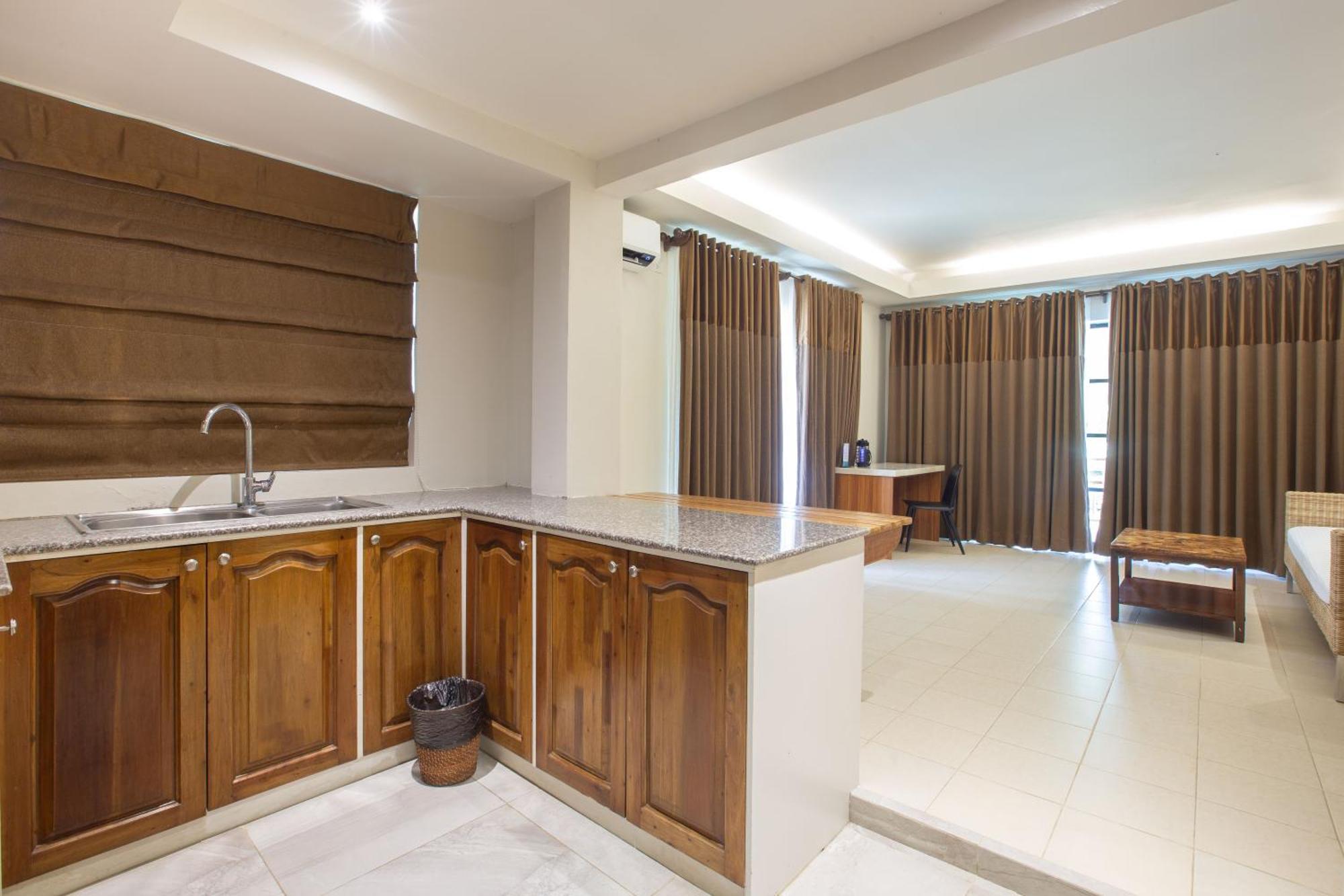 Golden Sands Destination Resorts Daanbantayan Luaran gambar