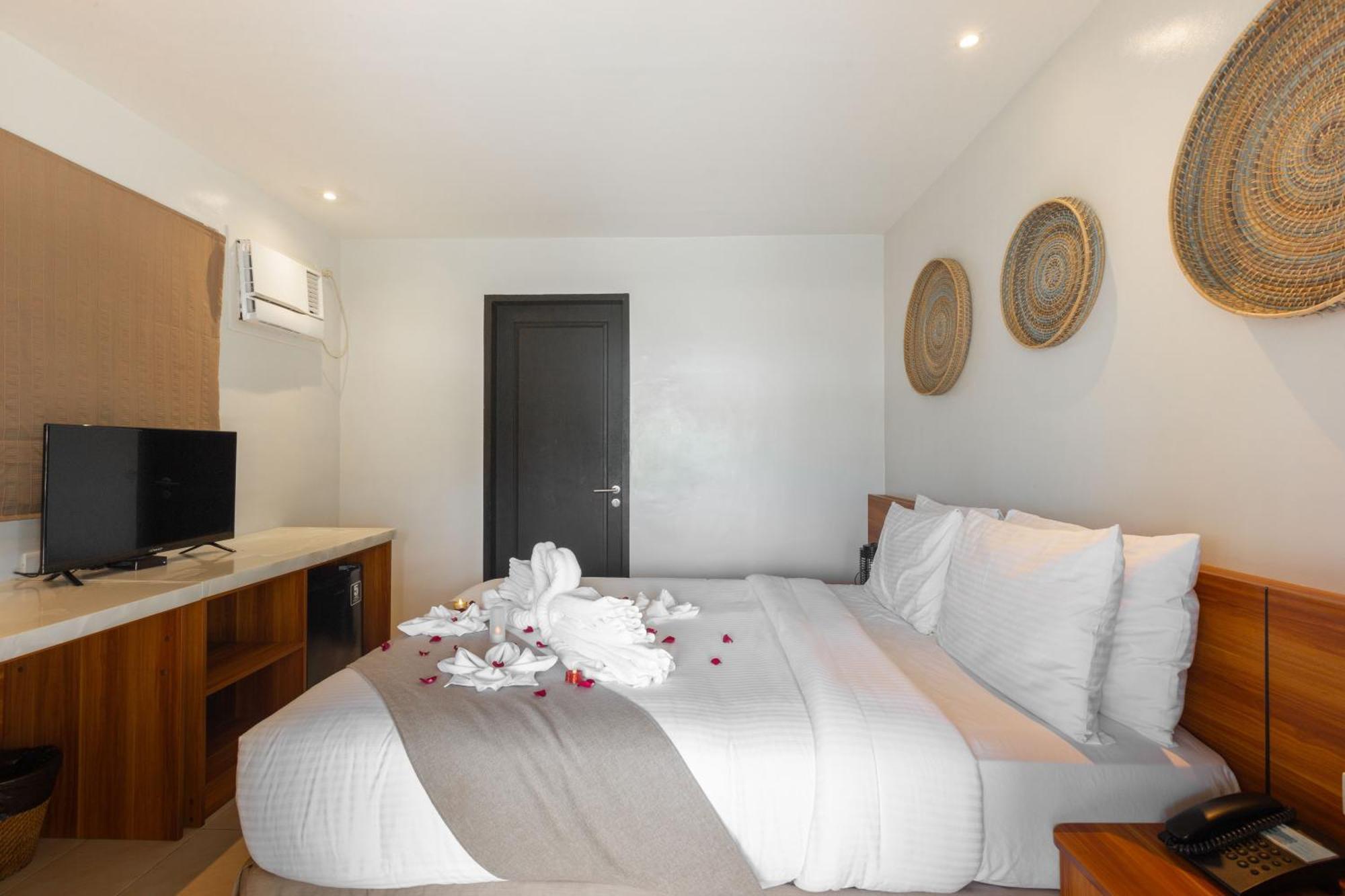 Golden Sands Destination Resorts Daanbantayan Luaran gambar